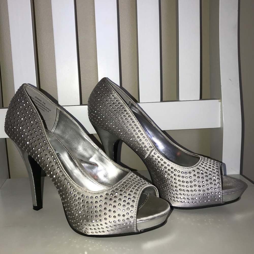Rampage peep toe heels